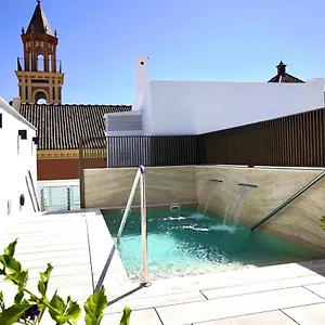 Amadeus Hotell